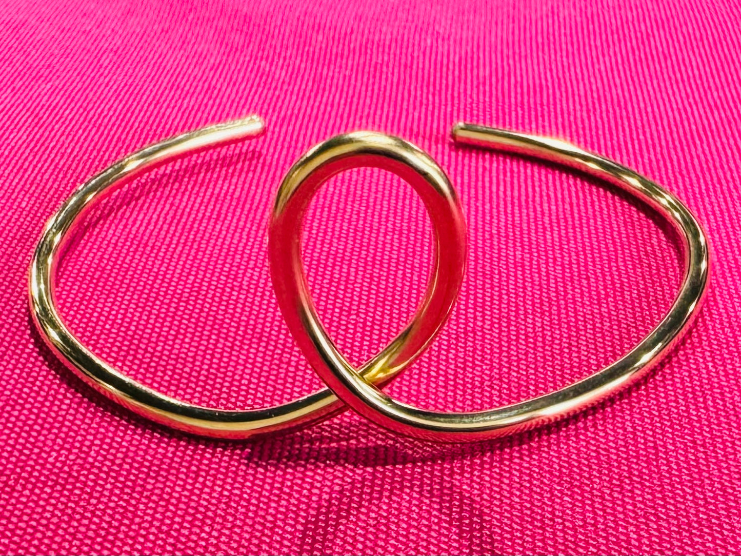 Gold Loopy