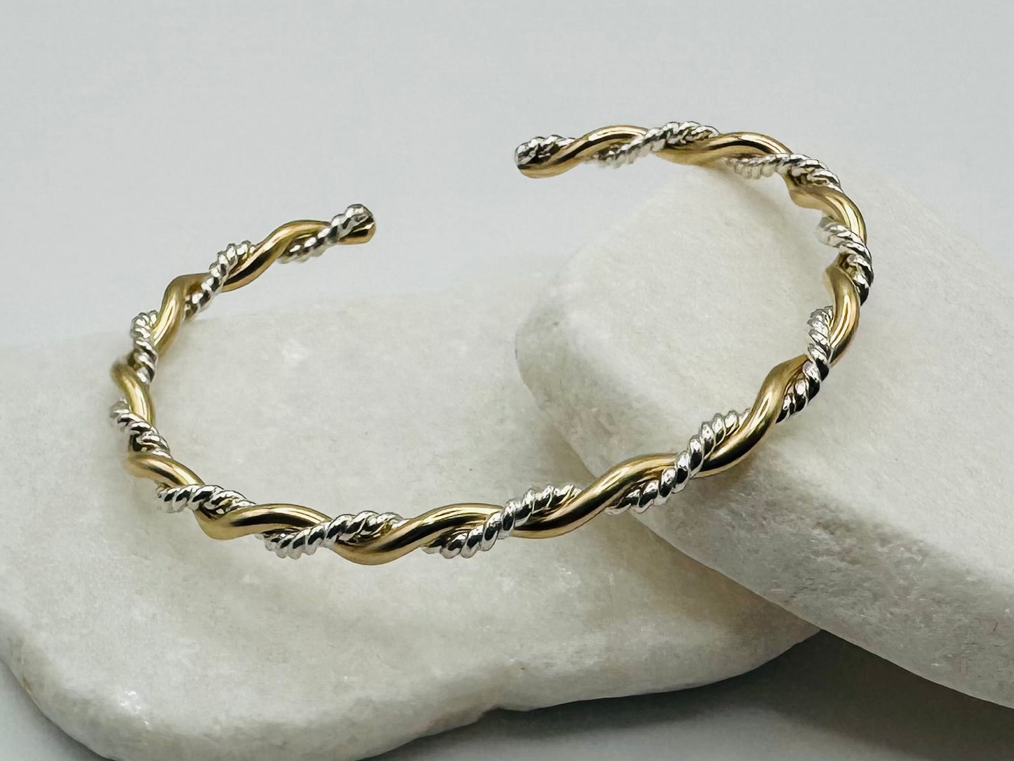 Gold/Silver Twisty Twist