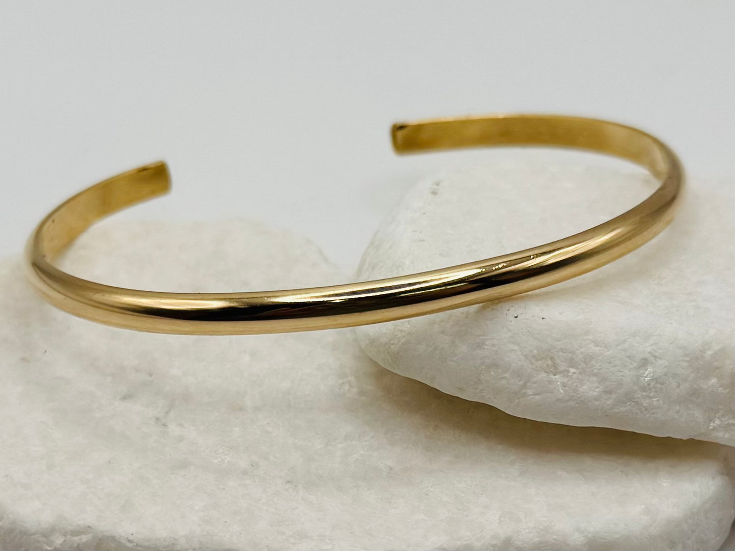 Gold Thick Half Round