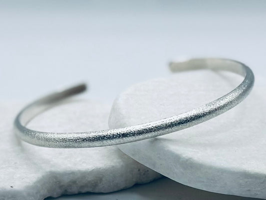 Silver Frosted Thick Half Round