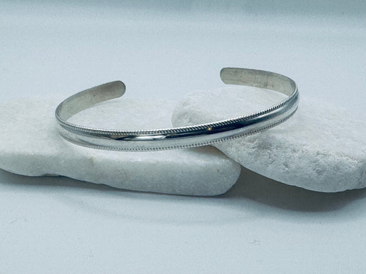 Silver Centipede