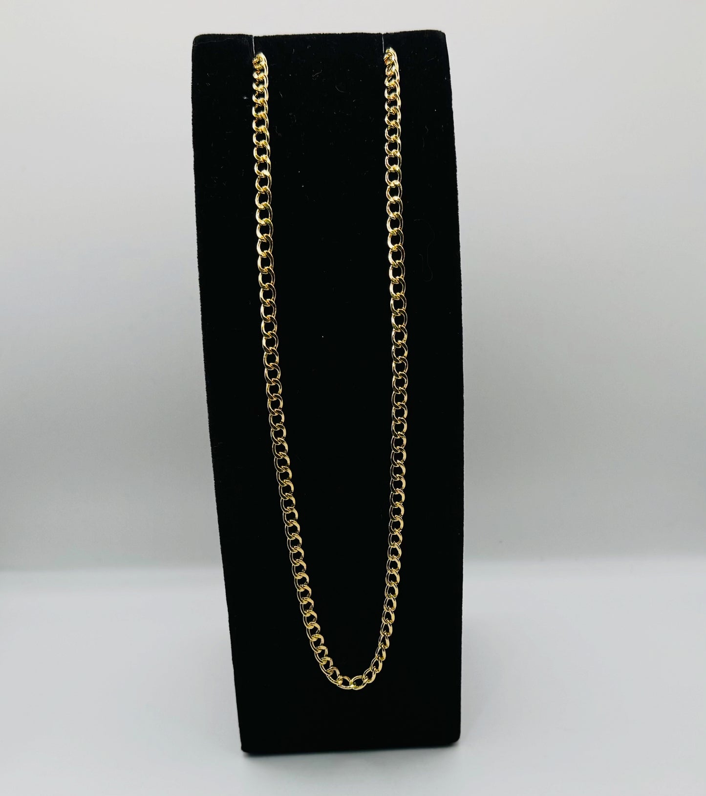 Gold Ivy Chain Necklace